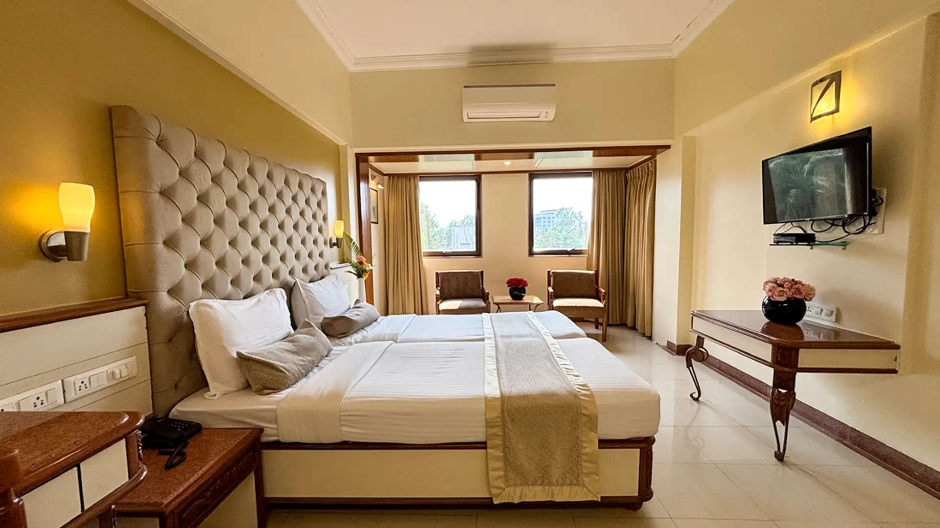 Hotel Shree Panchratna Best Hotel Room for Stay in Pune City