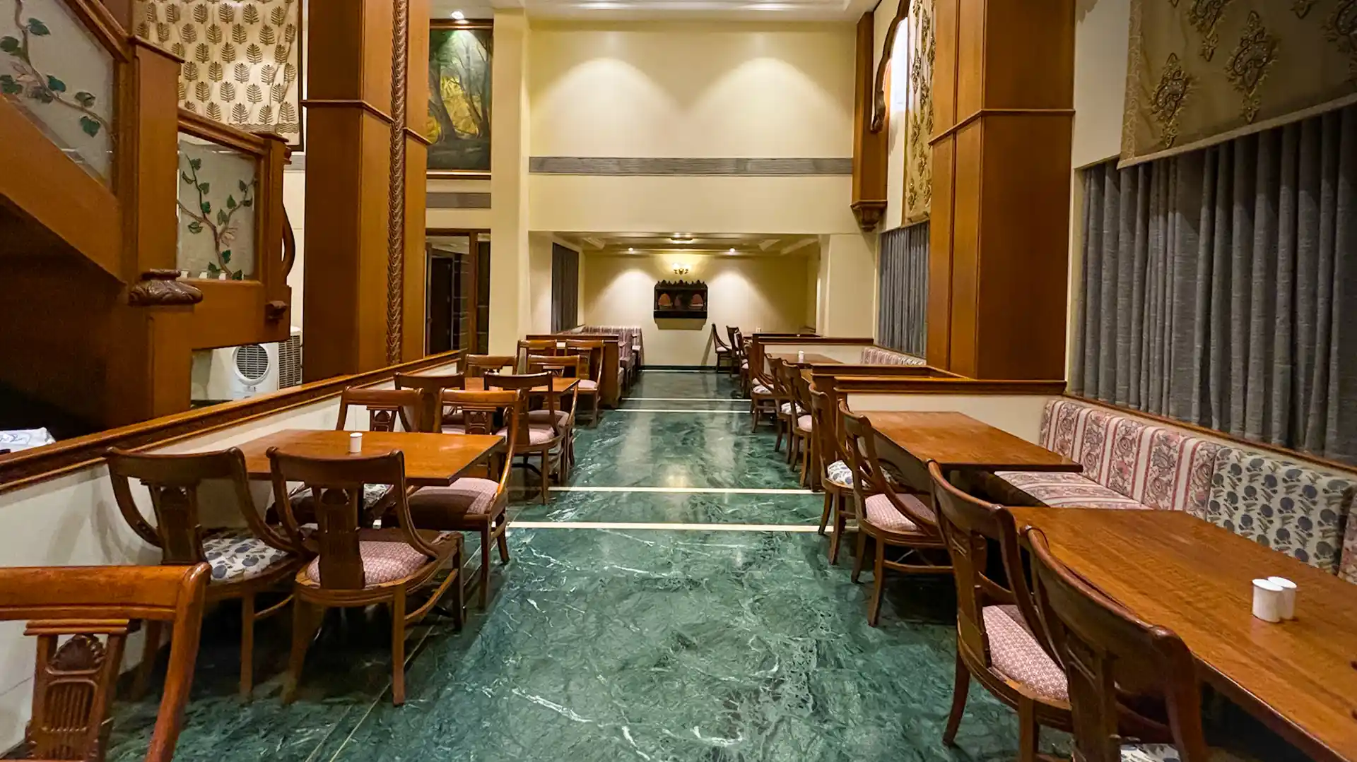 Hotel Shree Panchratna Restro in Pune Panchvati